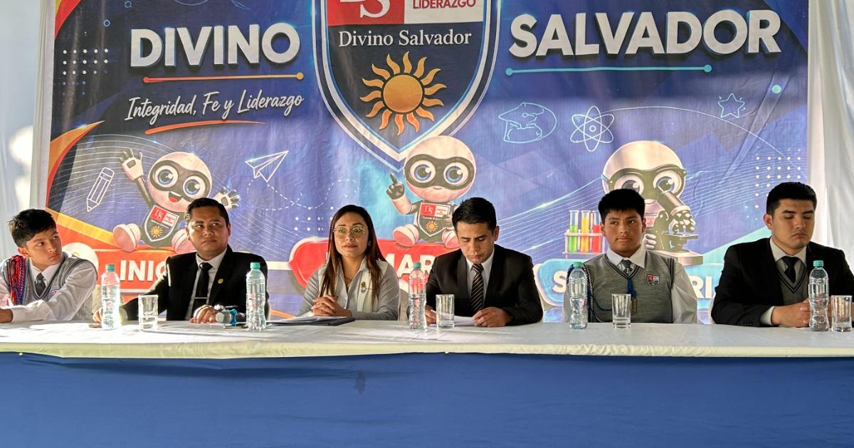 Divino Salvador clasifica a la Etapa Nacional de la Olimpiada de Matemáticas de la UNI